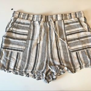 Soft linen like shorts